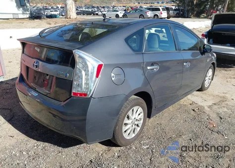 2013 Toyota Prius Plug-In z USA, uszkodzony, nr VIN JTDKN3DP3D3031704